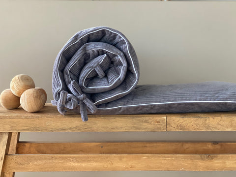 Bettumrandung Nestchen Cord Breitcord Grau