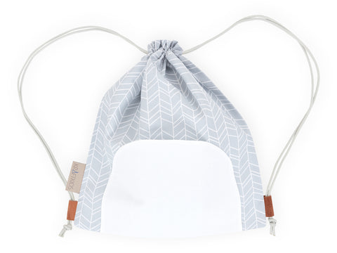 Turnbeutel weiße Feder Muster auf Grau