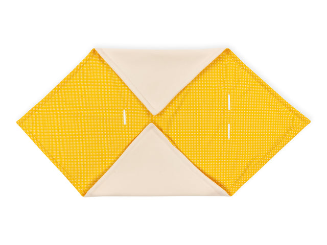 Decke für Babyschale Winter weiße Punkte auf Gelb